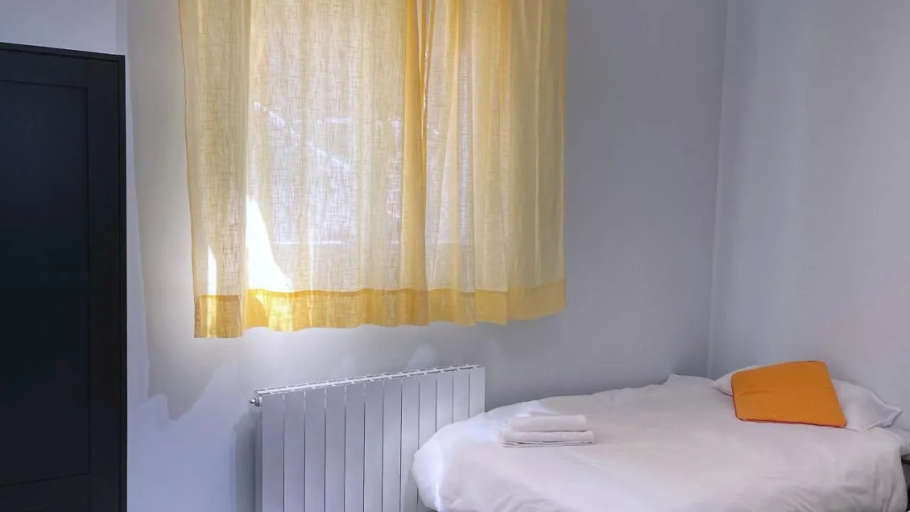 Apartamento Urban flat reformado con escritorio trabajo y wifi Bilbao